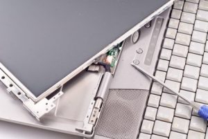 laptop screen replacement